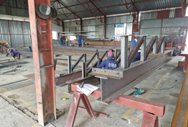 Village Mall Klerksdorp — Workshop fabrication — beam assembly