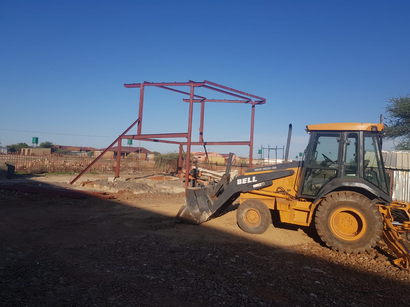 JJL Main Office — Build Process — Step 1 — Steel portal frame erected